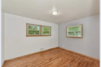 7400 W Melvina St, Milwaukee, WI 53216 - Photo 17
