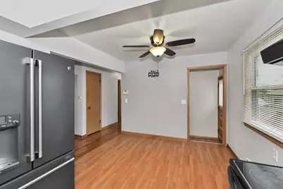 7400 W Melvina St, Milwaukee, WI 53216 - Photo 11