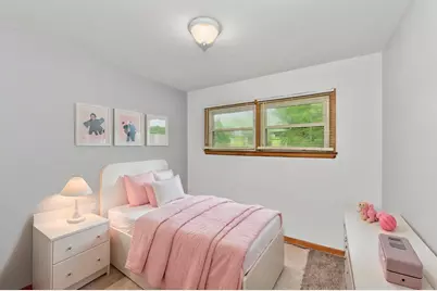 7400 W Melvina St, Milwaukee, WI 53216 - Photo 13