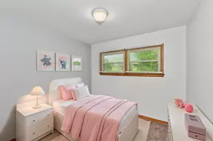 7400 W Melvina St, Milwaukee, WI 53216 - Photo 13