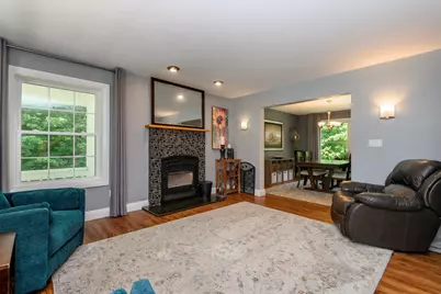 5674  Deer Wood Ln, Wayne, WI 53010 - Photo 3