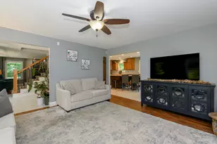 5674 Deer Wood Ln, Wayne, WI 53010 - Photo 11