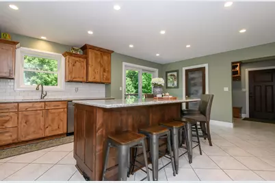 5674  Deer Wood Ln, Wayne, WI 53010 - Photo 19