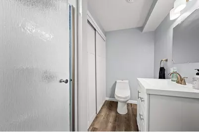 6318  Cedar St, Wauwatosa, WI 53213 - Photo 27