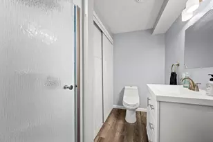 6318 Cedar St, Wauwatosa, WI 53213 - Photo 27