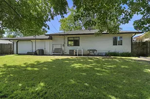 1712 87th St, Kenosha, WI 53143 - Photo 3
