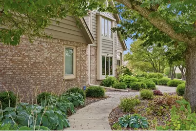 9223 W Wyndham Hills Ct, Franklin, WI 53132 - Photo 65