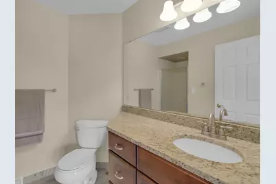 9223 W Wyndham Hills Ct, Franklin, WI 53132 - Photo 35