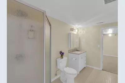 9223 W Wyndham Hills Ct, Franklin, WI 53132 - Photo 49