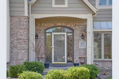 9223 W Wyndham Hills Ct, Franklin, WI 53132 - Photo 57