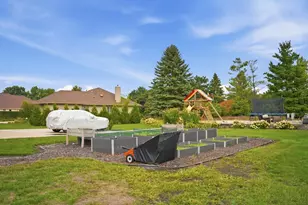 9223 W Wyndham Hills Ct, Franklin, WI 53132 - Photo 65
