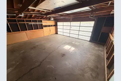 1633  Avon St, La Crosse, WI 54603 - Photo 5