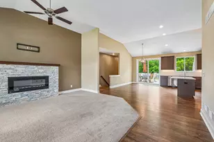 3130 Pritchard Dr, Racine, WI 53406 - Photo 9