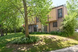 6941 W Glenbrook Rd, Milwaukee, WI 53223 - Photo 29
