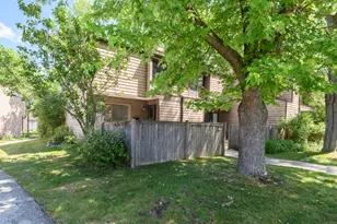 6941 W Glenbrook Rd, Milwaukee, WI 53223 - Photo 31