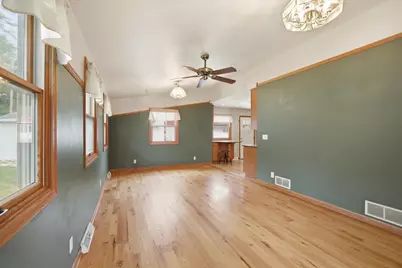534  Peters Dr, Waukesha, WI 53188 - Photo 13