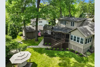 837  Van Slyke Dr, Fontana, WI 53125 - Photo 5