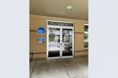 1915 N Water St #207, Milwaukee, WI 53202 - Photo 17