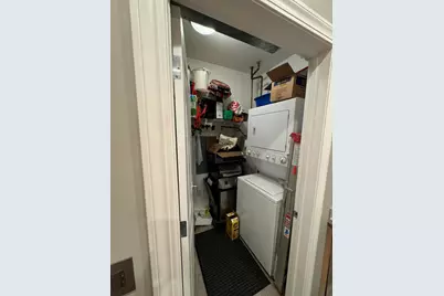 1915 N Water St #207, Milwaukee, WI 53202 - Photo 15