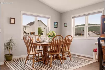 1709  Killdeer St, Holmen, WI 54636 - Photo 5