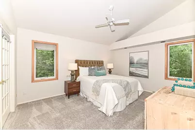 9212 S 41st St, Franklin, WI 53132 - Photo 33