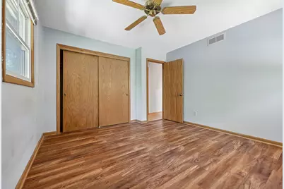 7557  Chapel Hill Ct, Franklin, WI 53132 - Photo 27