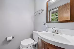 7557 Chapel Hill Ct, Franklin, WI 53132 - Photo 31