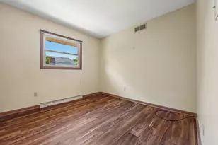 7557 Chapel Hill Ct, Franklin, WI 53132 - Photo 23