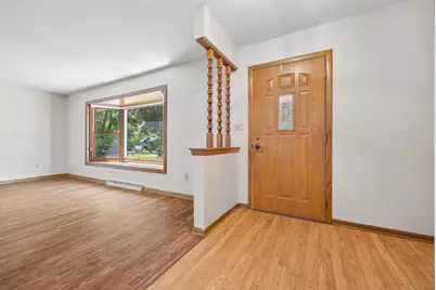 7557  Chapel Hill Ct, Franklin, WI 53132 - Photo 7