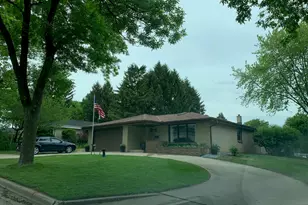 2212 W Parnell Ave, Milwaukee, WI 53221 - Photo 1