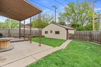 4722 W Oklahoma Ave, Milwaukee, WI 53219 - Photo 3