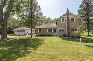 W370S1673 Utica Rd, Ottawa, WI 53118 - Photo 3