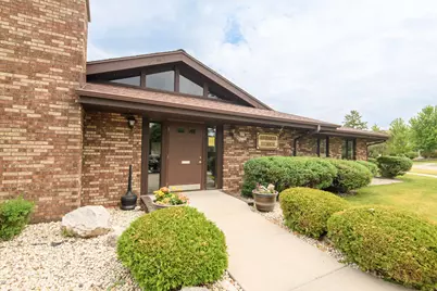 W177N9769  Riversbend Cir, Germantown, WI 53022 - Photo 29