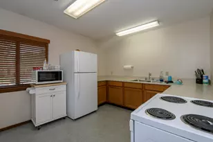 W177N9769 Riversbend Circle, Germantown, WI 53022 - Photo 33