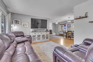 215 E Beutel Rd, Port Washington, WI 53074 - Photo 5