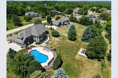 W289N3752  Huntsman Ct, Delafield, WI 53072 - Photo 77