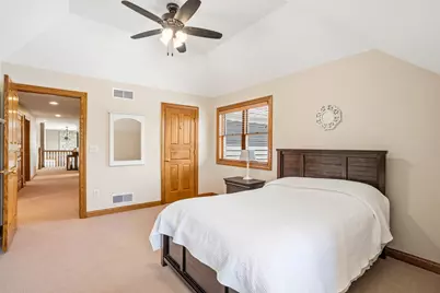W289N3752  Huntsman Ct, Delafield, WI 53072 - Photo 49