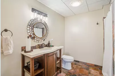 W289N3752  Huntsman Ct, Delafield, WI 53072 - Photo 67