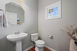 W349N5830 Sunflower Ct, Lac La Belle, WI 53066 - Photo 21