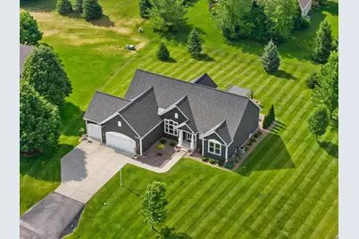 W349N5830  Sunflower Ct, Lac La Belle, WI 53066 - Photo 51
