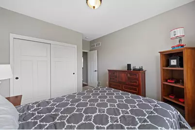 W349N5830  Sunflower Ct, Lac La Belle, WI 53066 - Photo 29