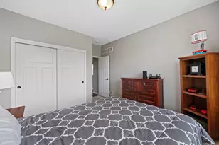 W349N5830 Sunflower Ct, Lac La Belle, WI 53066 - Photo 29