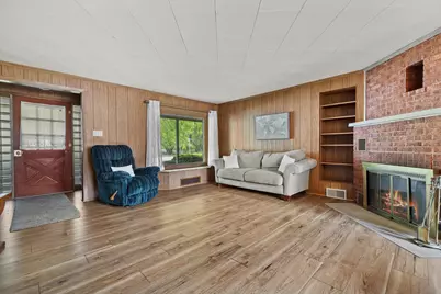 105 W Northwater St, Silver Lake, WI 53170 - Photo 5