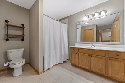 2419  Fox River Pkwy #A, Waukesha, WI 53189 - Photo 21
