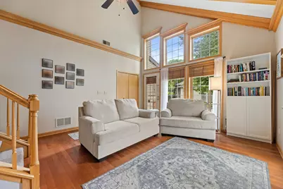 2419  Fox River Pkwy #A, Waukesha, WI 53189 - Photo 3