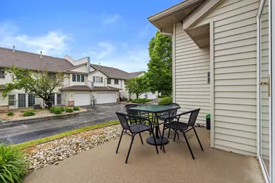 2419  Fox River Pkwy #A, Waukesha, WI 53189 - Photo 43