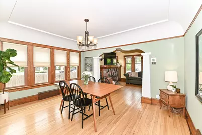 2320 N 62nd St, Wauwatosa, WI 53213 - Photo 11