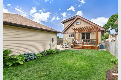 2320 N 62nd St, Wauwatosa, WI 53213 - Photo 41