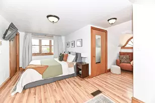 2320 N 62nd St, Wauwatosa, WI 53213 - Photo 25