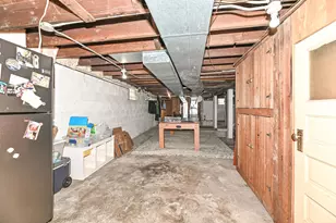 2320 N 62nd St, Wauwatosa, WI 53213 - Photo 37
